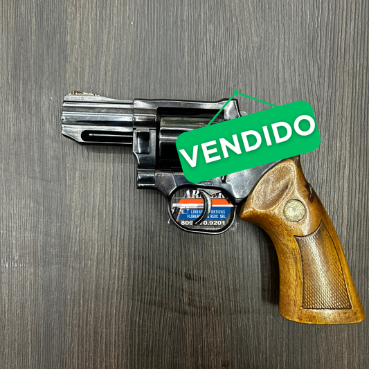 REVOLVER DAN, MODELO WESSON, DE 6 CAPSULAS, CALIBRE: 38MM