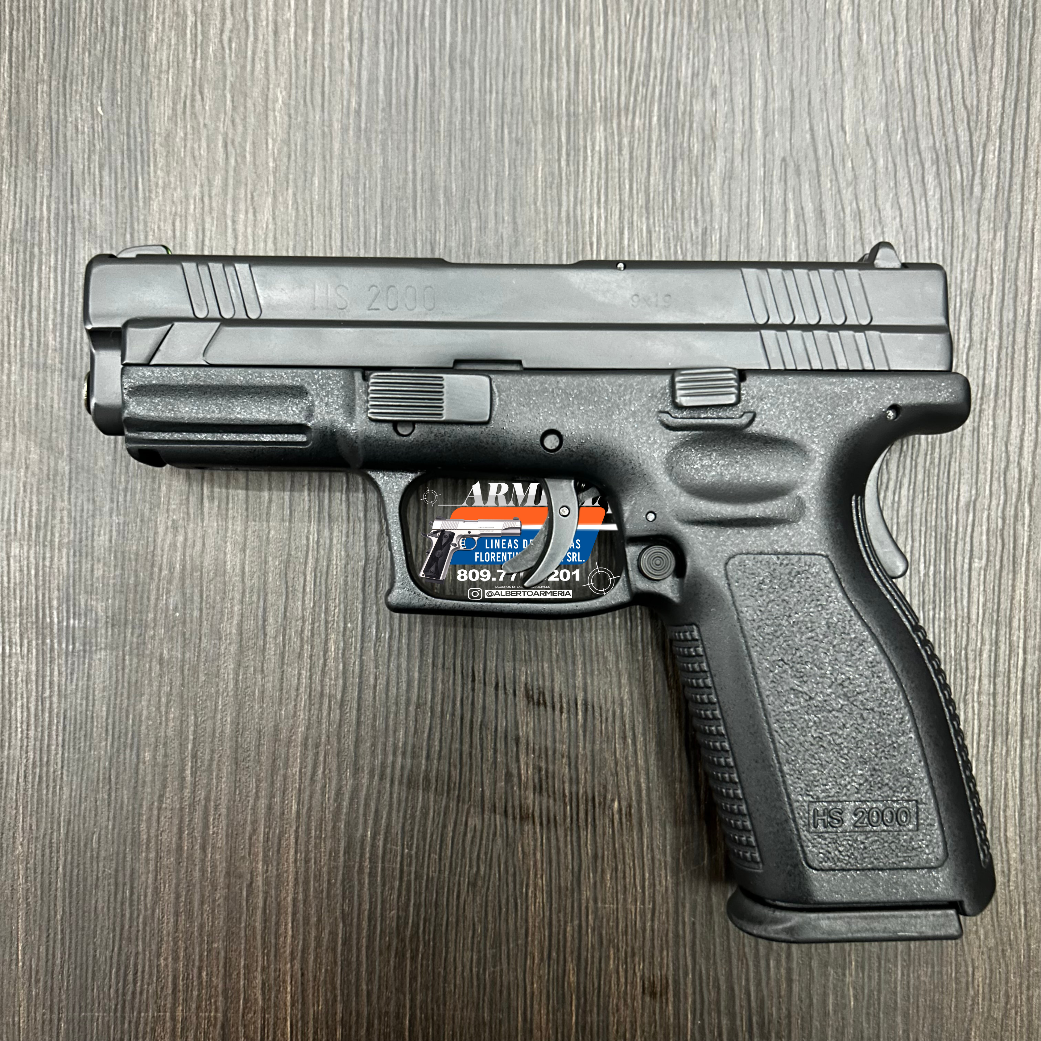 PISTOLA SPRINGFIELD, MODELO HS2000, CALIBRE 9MM, CAPSULAS: 16 + 1