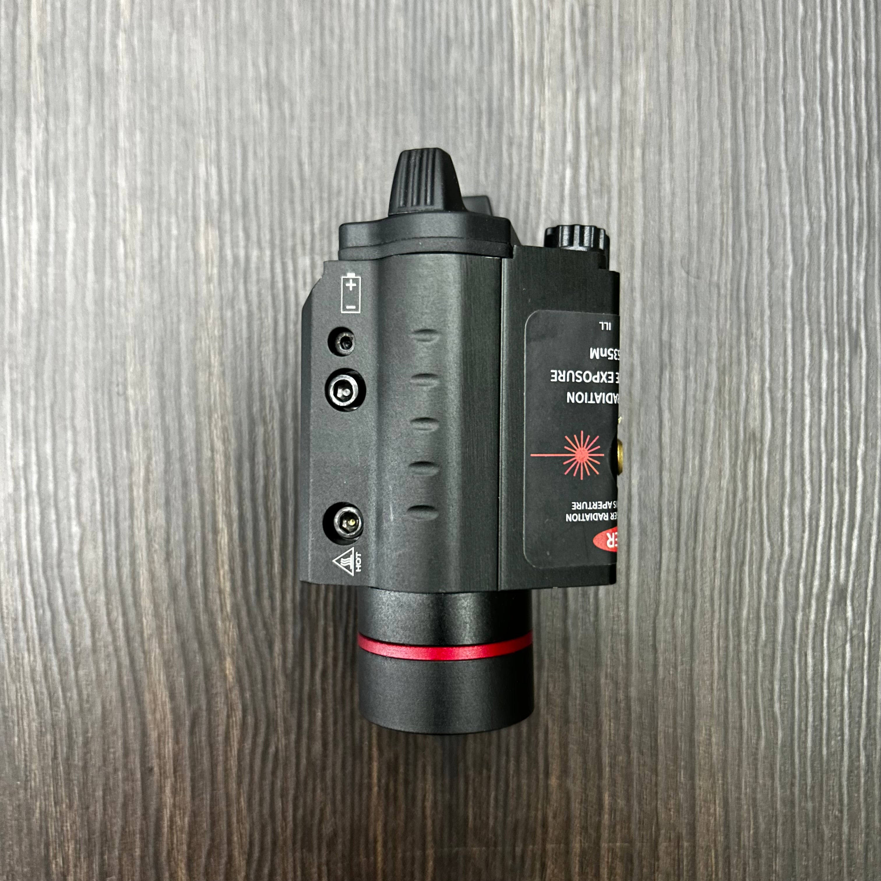 Luz + láser táctico