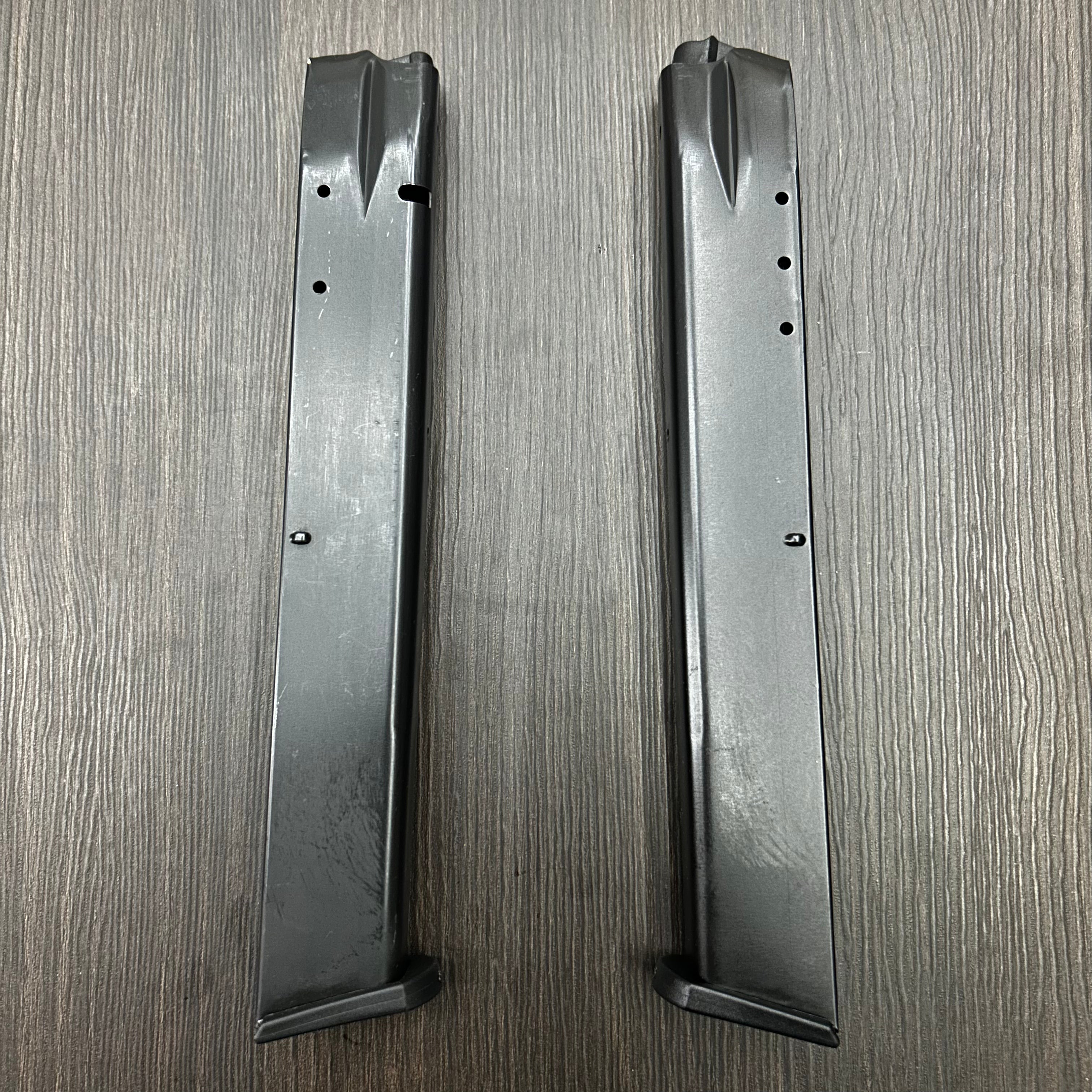 CARGADOR PARA PISTOLA CZ-75 / TZ-75 DE 32 BALAS, MODELOS CZ-75, TZ-75, BABY EAGLE CALIBRE 9MM